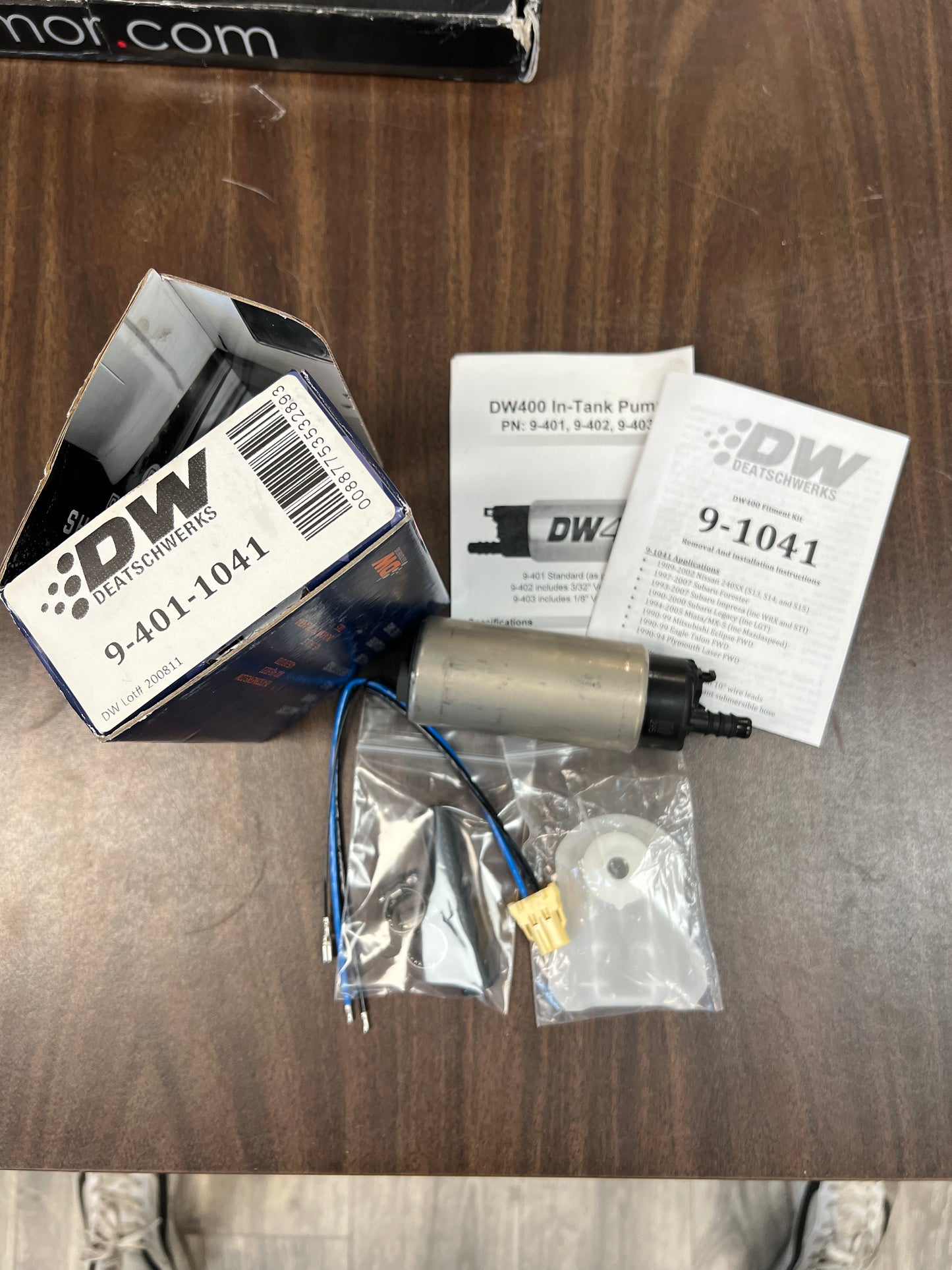 *GRAVEYARD GARAGE SALE* DeatschWerks DW400 415LPH In-Tank Pump w/ Install Kit 02-04 WRX/ 04 STI (9-401-1041)