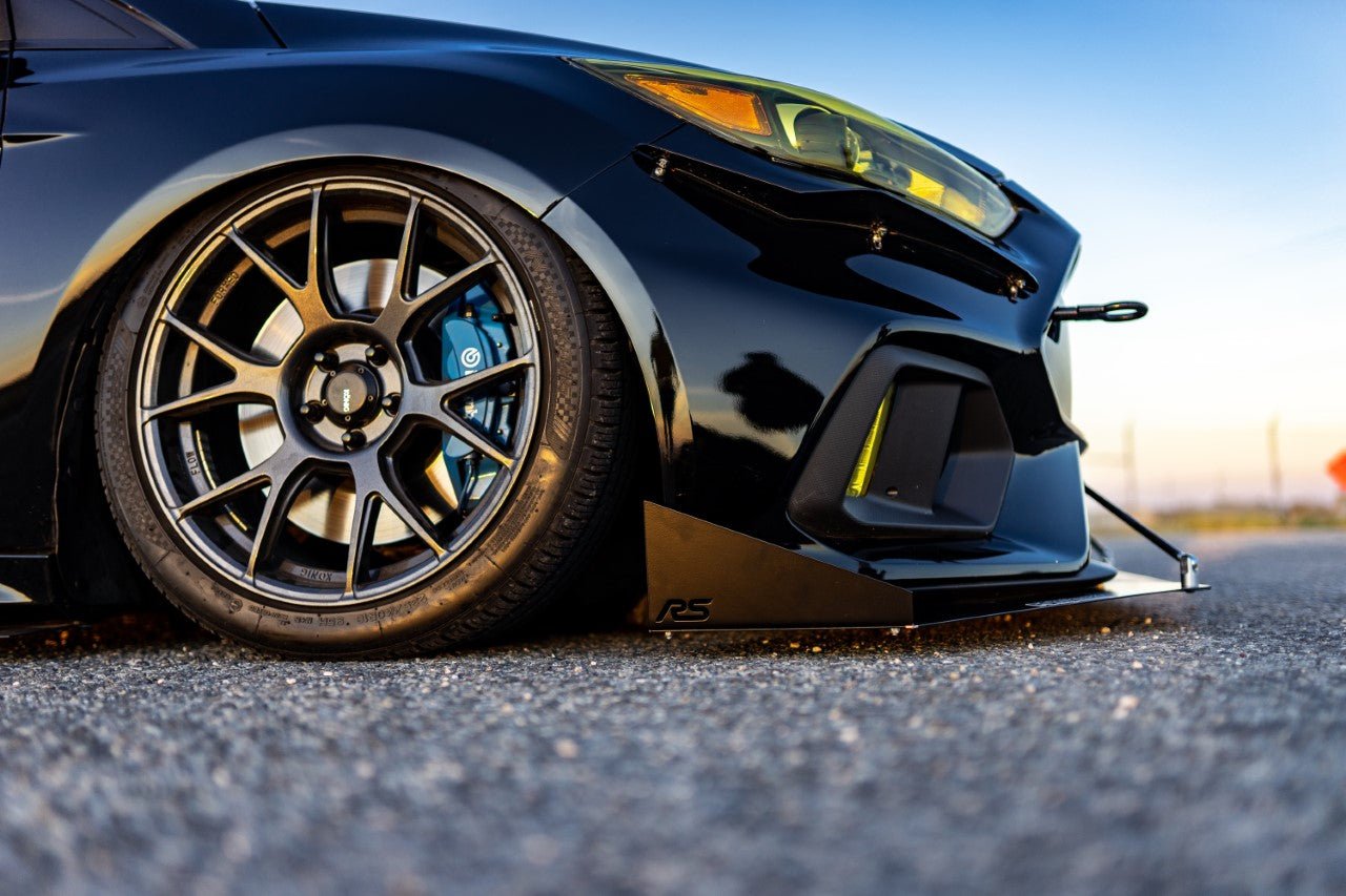 Ford Focus RS (2016-2018) Front Splitter V2 - FSPE