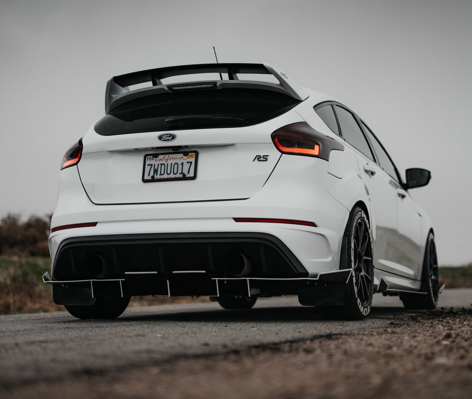 Ford Focus RS (2016-2018) Rear Diffuser V2 - FSPE