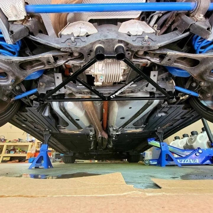 FORD FOCUS RS(2016-2018) RDU BRACE