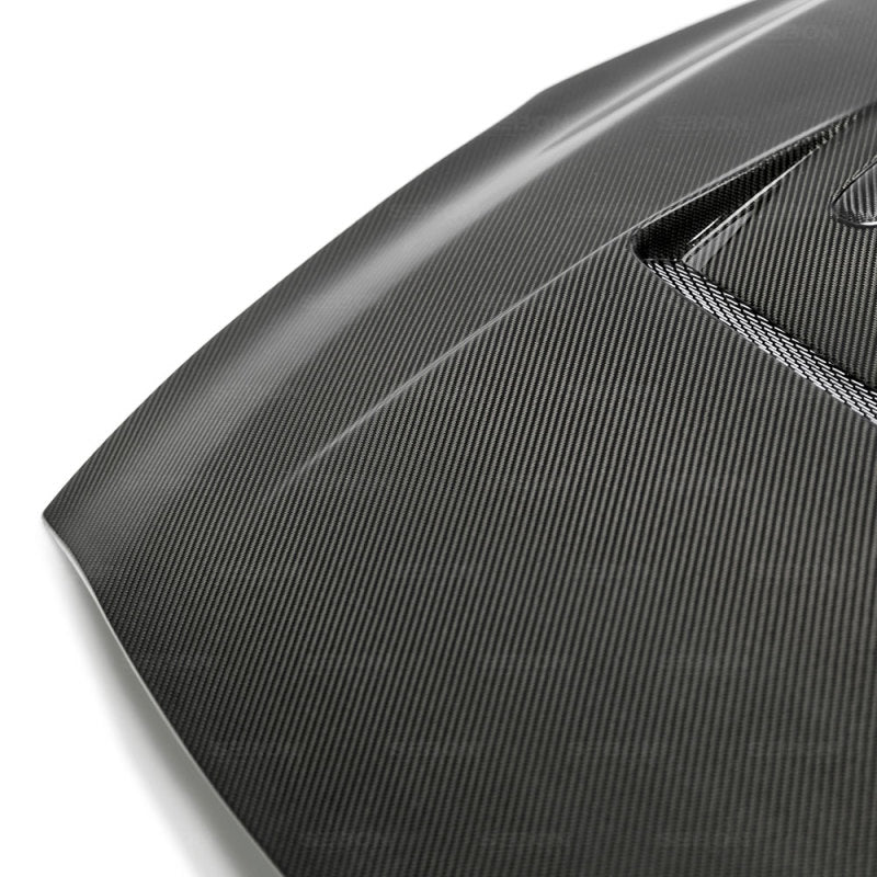 Seibon 09-12 Nissan GTR R35 DV-Style Carbon Fiber Hood