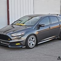 Ford Focus ST (all years) Side Skirts V1