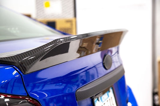 OLM SINGLE POINT CARBON FIBER DUCKBILL TRUNK SPOILER 2015+ WRX / 2015+ STI